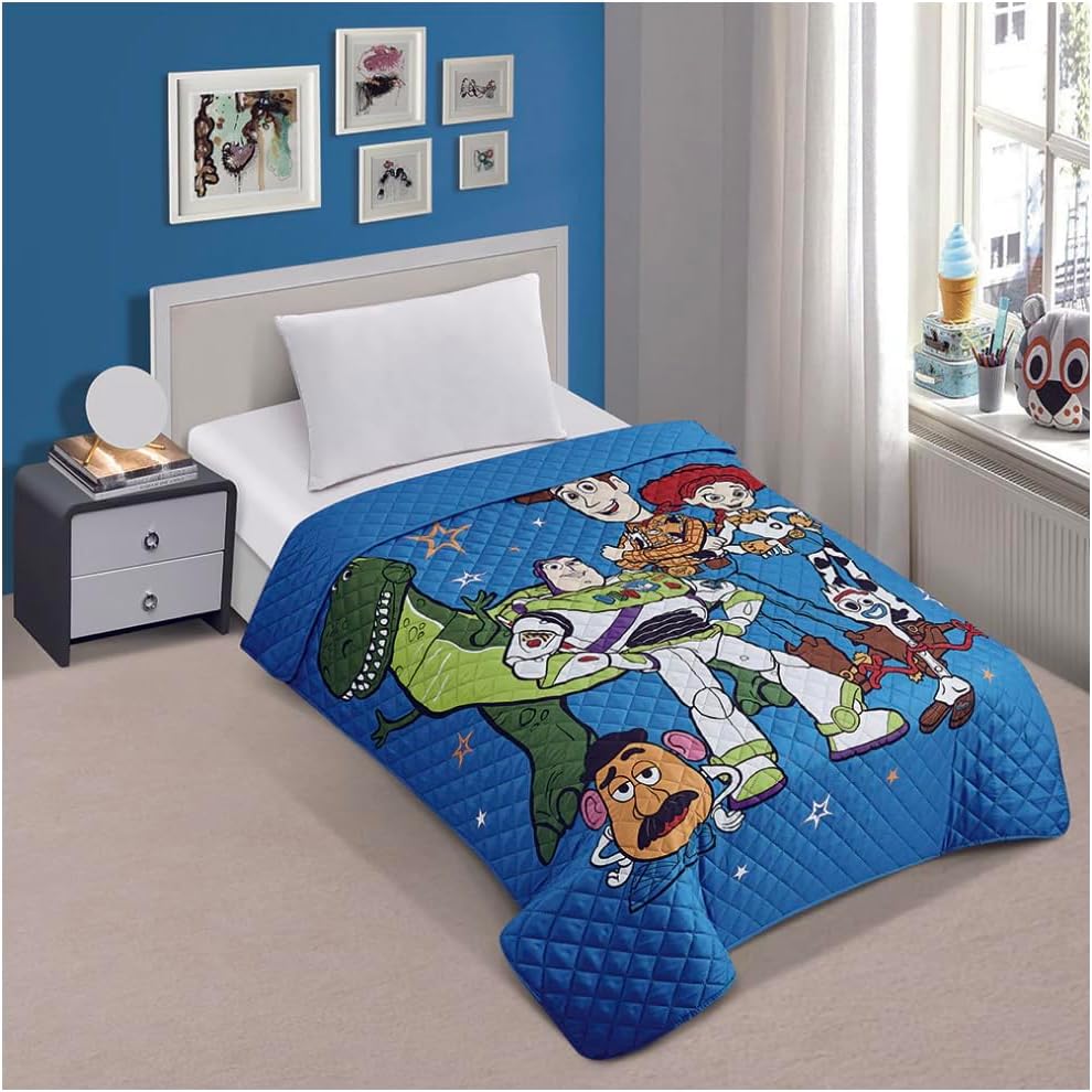 Toy Story Twin Quilted Bedspread Fairground Stars