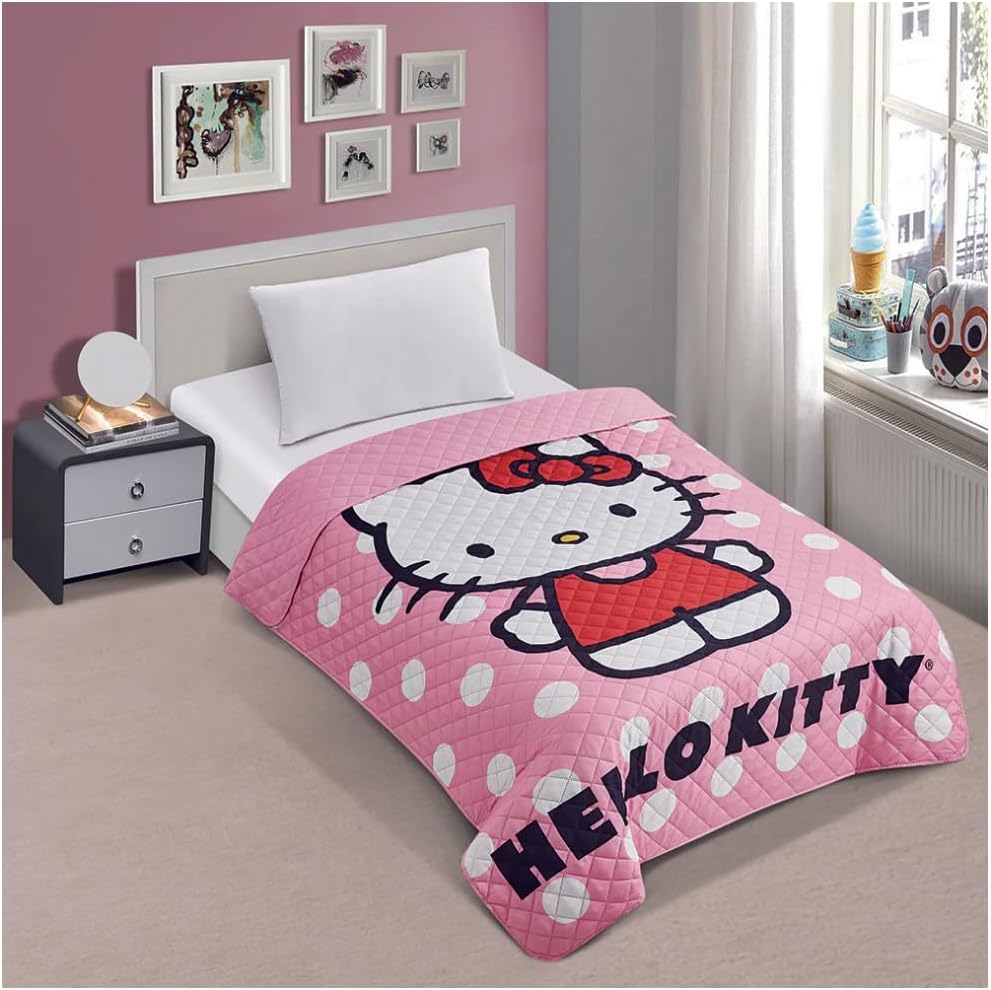 Hello Kitty Polka Dots Twin/Full Quilted Bedspread PINK